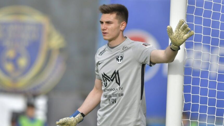 Mihai Popa se întoarce în Torino, dar viitorul său la club este incert: echipa își dorește un nou goalkeeper! 1 mihai popa revine degeaba la torino in vara clubul isi cauta deja un alt portar 67ffb941ed309