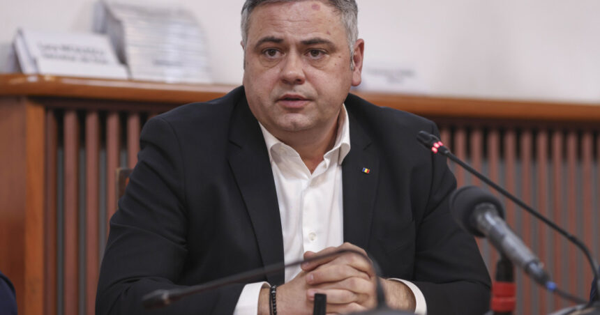 Ministrul Agriculturii anunță extinderea inițiativei pentru autonomia energetică a exploatațiilor agricole 1 ministrul agriculturii a fost prelungit programul pentru independenta energetica a fermelor 67ed7f992320c