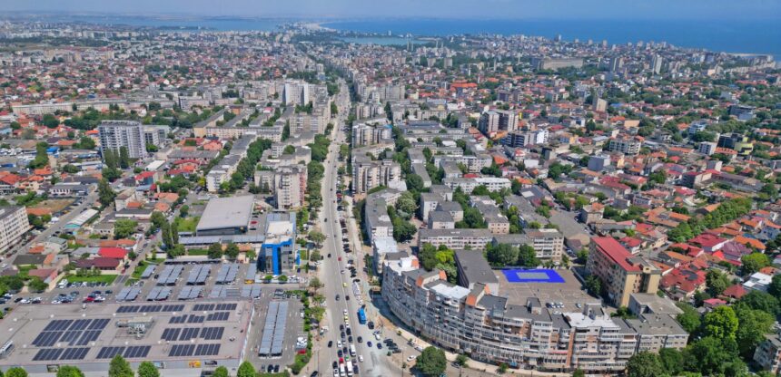 Alerte de mirosuri intense de combustibil în Constanța: reacția autorităților în fața plângerilor locuitorilor din diverse zone. 1 miros puternic de combustibil semnalat de locuitorii constantei in mai multe cartiere ce spun autoritatile 681274a4658c3