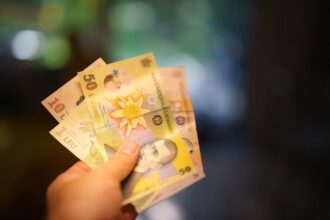 moodys analytics romania ar trebui sa actioneze foarte urgent pentru a accelera reducerile bugetare deficitul pentru 2025 este estimat la 84 din pib 6810ea79ce4f7
