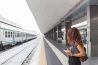 murfatlar femeie lovita de tren victima a scapat ca prin minune 680e0c64d58e0