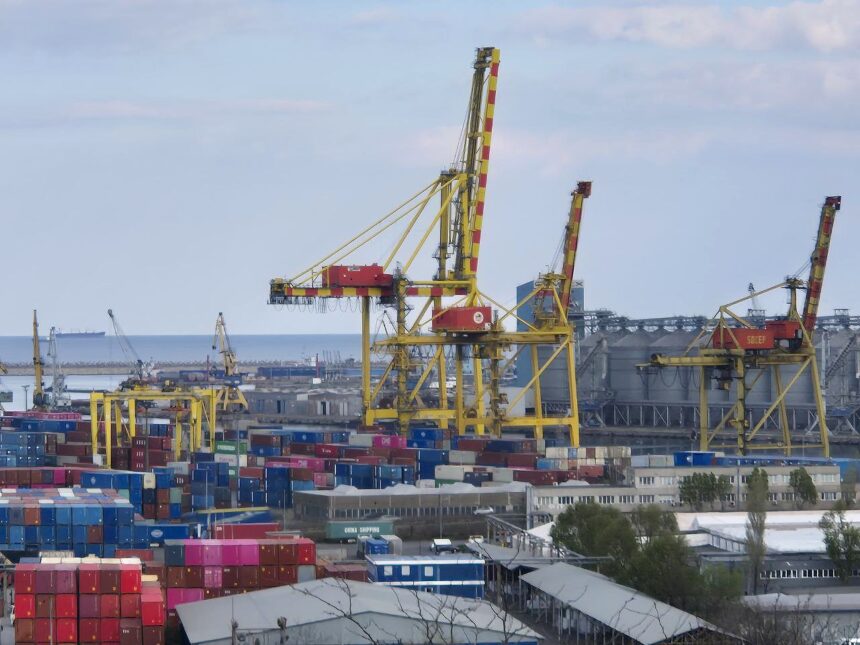 Nava Effie a fost confiscată în Portul Constanța! Descoperă verdictul instanței! 1 nava effie a fost retinuta in portul constanta vezi aici decizia judecatorilor 6810818d901df