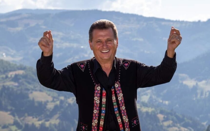 Nea Mărin se întoarce pe Antena 1 cu un sezon fresh al emisiunii „Poftiți pe la noi”. Ce noutăți aduce și cine sunt starurile invitate: „Acest format reinventat este fix ceea ce ne dorea inima” 1 nea marin revine la antena 1 cu un nou sezon poftiti pe la noi ce schimbari au loc si cine sunt vedete invitate formatul asta nou e exact ce aveam nevoie 6808dff6ae383