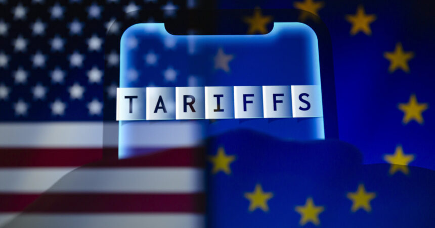 Alarmă de știri: Uniunea Europeană a convenit asupra primei tranșe de taxe reciproce pentru Statele Unite, însă Ungaria a contestat setul de măsuri. 1 news alert uniunea europeana a cazut de acord asupra primului val de tarife reciproce impuse sua ungaria s a opus pachetului de masuri 67f68a4930c94
