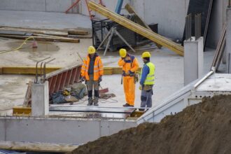 numarul autorizatiilor de construire pentru cladiri rezidentiale in crestere 6811ddc4ec3fd