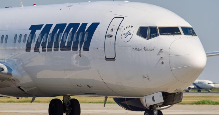 O aeronavă Tarom a oprit decolarea din cauza unor defecțiuni tehnice, iar zborul din Paris către București a fost anulat. 1 o aeronava tarom a decis intreruperea decolarii din cauza unei probleme tehnice cursa paris bucuresti a fost anulata 67ee3b6a90f6f