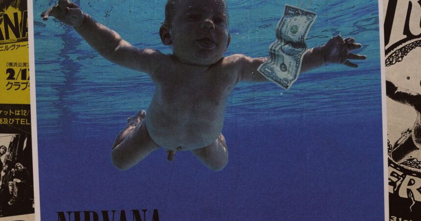 Un exemplar rarefiat al copertei albumului „Nevermind” de la Nirvana a fost achiziționat pentru suma impresionantă de peste 21.000 de euro. 1 o coperta a albumului nevermind semnata de cei trei membri ai nirvana a fost vanduta cu peste 21 000 de euro 680275da82cb4