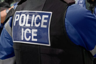 o fetita de doi ani a fost expulzata fara proces din sua este ilegal si neconstitutional acuza un judecator 680ca010ad8b2