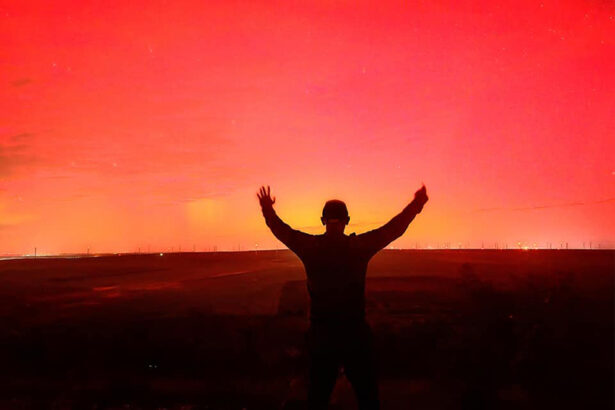 o furtuna geomagnetica acopera azi pamantul aurora boreala ar putea fi vizibila la latitudini scazute 67ff6cbb659de