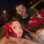 Oana Radu strălucește în rochia de nuntă! Fanii speculează despre o posibilă căsătorie cu Șerban Balaban și așteaptă vești despre un nou membru al familiei: „La mulți ani fericiți! Oare ne pregătim pentru un nepoțel?” 3 oana radu a aparut in rochie de mireasa fanii cred ca s a casatorit cu serban balaban si ca e insarcinata casa de piatra vom avea un nepotel 67f64a65dfa59