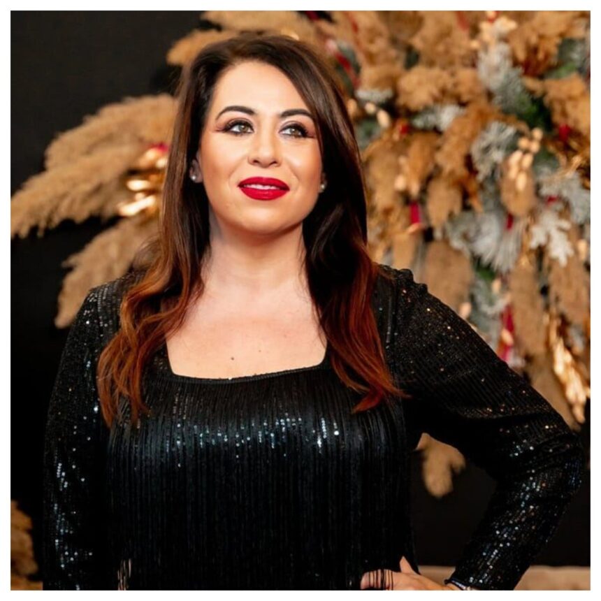 Oana Roman sărbătorește 25 de ani de carieră: „Am deschis drumul acestei profesii în România!” 1 oana roman a implinit 25 de ani de cariera eu am lansat aceasta meserie in romania video exclusiv 67f9159009132