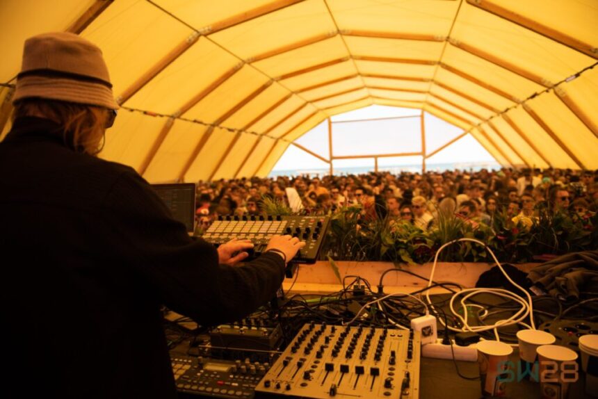 OFICIAL: Festivalul Sunwaves din mai va încheia capitolul său românesc 1 oficial editia din mai a festivalului sunwaves va fi ultima organizata in romania 680f96664c714