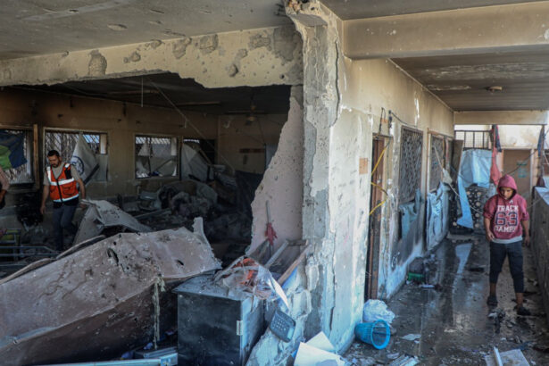 patru persoane ucise dupa un atac israelian in gaza alte 30 de persoane sunt prinse sub daramaturi 680c98b7ce6c1