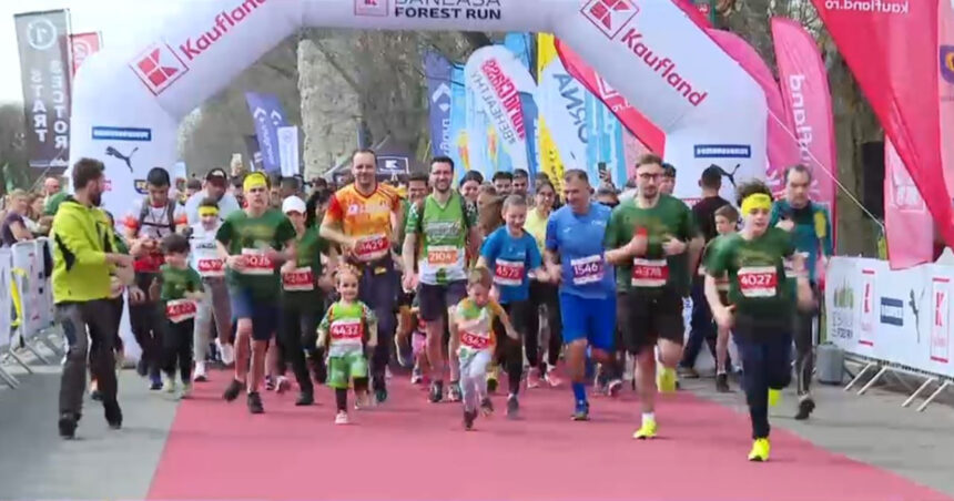 Peste 2.300 de pasionați ai alergării s-au aliniat la startul celei mai îndrăgite competiții din Pădurea Băneasa! 1 peste 2 300 de sportivi amatori au participat la cea mai populara competitie de alergat din padurea baneasa 67ff695da056b