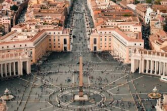 peste 250 000 de oameni au asistat la ceremonia funerara a papei francisc 680cf19a9f485
