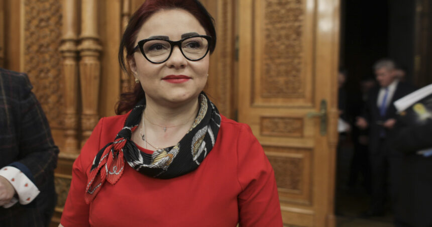 Cristina Trăilă, candidată pentru funcția de secretar general al Guvernului, conform informațiilor din interiorul PNL 1 pnl a decis sa o propuna pe cristina traila pentru functia de secretar general al guvernului surse 67f6c543b5ca7