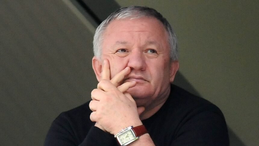 Porumboiu, nemilos după înfrângerea Rapidului în fața FCSB-ului - 1-2! Decizie fără echivoc la momentul disputat și critică aspră la adresa lui Hațegan. 1 porumboiu necrutator dupa rapid fcsb 1 2 verdict clar la faza controversata si atac la hategan 680fdf3936b1e