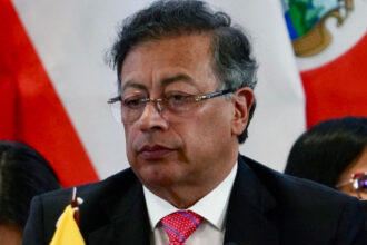 presedintele unei importante tari sud americane acuzat de un fost inalt demnitar ca este dependent de doguri 68093cbee9614