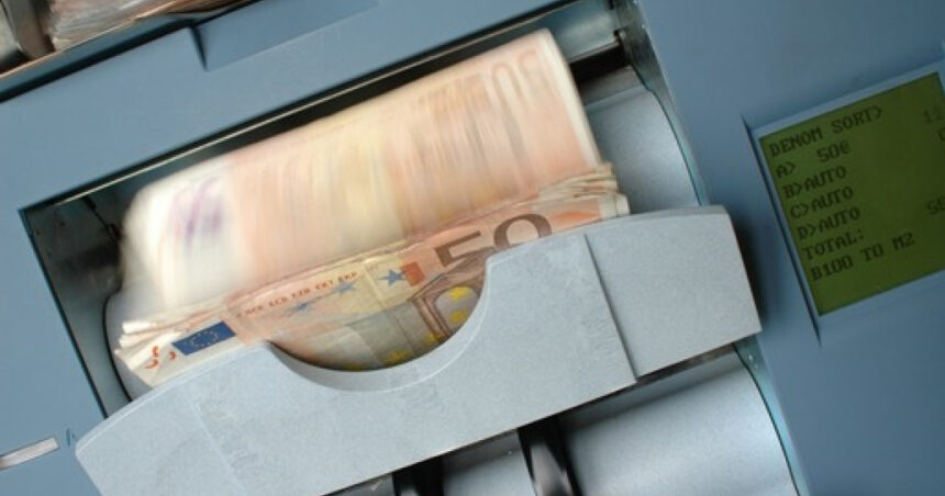 Primăriile ce derulează proiecte finanțate din fonduri europene au posibilitatea de a solicita împrumuturi direct de la Trezoreria Statului. 1 primariile care au proiecte cu fonduri europene pot cere imprumuturi direct de la trezoreria statului 67ffc27a57c10