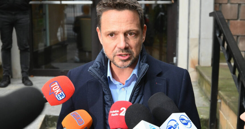 Primarul Varșoviei, în fruntea preferințelor pentru președinția Poloniei la alegerile din mai (sondaj) 1 primarul varsoviei favorit pentru a ocupa functia de presedinte al poloniei la alegerile din mai sondaj 680f9b8a9b94e