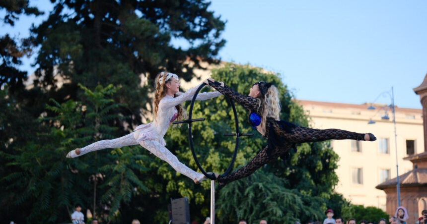 „Debutul weekendului „Străzi deschise”: Oferte captivante de spectacole, ateliere și sport pentru bucureșteni” 1 primul weekend strazi deschise programul de spectacole ateliere si activitati sportive de care se pot bucura bucurestenii 68009fdfe002b