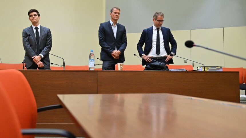 Fostul vedetă german, surprins la volan sub influența alcoolului, a primit o sancțiune de 1.000 de euro 1 prins baut la volan fostul star al germaniei s a ales cu o amenda de 1 000 de euro 67ef9e95e0e4e