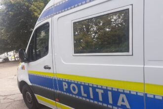 profesoara din constanta retinuta pentru organizarea unei tabere fictive spun politistii va fi cercetata sub control judiciar 67f90d83d31d6