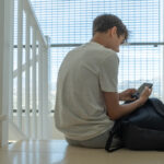 profesoara din sua acuzata ca a abuzat sexual un elev de 15 ani ce au gasit procurorii in telefonul baiatului era obsedata 67ed2195b5225