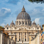 PS Claudiu, Episcop al Eparhiei Cluj: Vaticanul menține mereu o fereastră deschisă, având în vedere că dialogul stă la temelia diplomației. 3 ps claudiu episcop eparhia cluj vaticanul incearca intotdeauna sa pastreze o poarta deschisa fiindca dialogul este baza diplomatiei 680b71169335d
