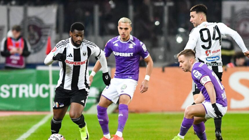 București și Cluj se înfruntă în seara aceasta: urmăriți desfășurarea meciului pe Sport.ro de la 20:00! Bătălie pentru supraviețuire în play-off! Formațiile de start 1 rapid bucuresti u cluj live text pe sport ro de la 2000 duel la coada play off ului echipele de start 6803ccd854547