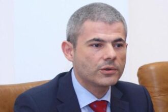 remus vulpescu fost sef al corpului de control al fostului premier victor ponta si fost consilier onorific al fostului premierul mihai tudose devine director general al bursei de valori bucuresti 67f93c5fbc37c