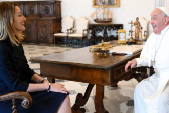 roberta metsola dupa moartea papei francisc zambetul sau molipsitor a cucerit inimile a milioane de oameni din intreaga lume 680608f0eb28e