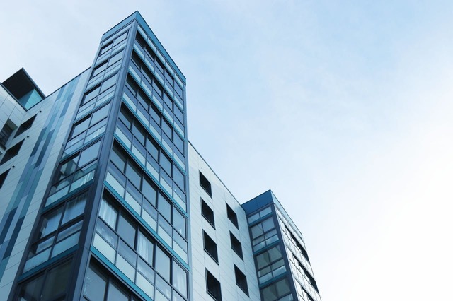 România deschide porțile către 2025 cu un salt impresionant în domeniul imobiliar: investiții în expansiune, retailul în prim-plan și birourile recâștigă interesul investitorilor! 1 romania incepe 2025 cu un avans notabil pe piata imobiliara investitiile cresc retailul domina iar sectorul de birouri revine in atentia investitorilor 6809f77bac2e2