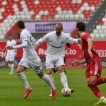 Farul și-a regăsit strălucirea! Alibec încântă și aduce o victorie răsunătoare la Sfântu Gheorghe! 2 s a reaprins farul recital alibec si victorie mare la sfantu gheorghe 67fabba5a913b