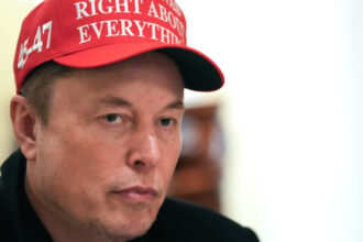 sefa de cabinet a lui trump confirma ca elon musk n a mai fost prezent fizic la casa alba 681264008984c