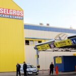 Selgros în România: O călătorie marcată de stagnare și provocări financiare în ultimii patru ani. Al treilea an consecutiv de declin al profitului, fără deschideri de noi locații din 2019. 2 selgros in romania cea mai mica crestere a afacerilor din ultimii 4 ani al treilea an de scadere a profitabilitatii din 2019 nu a mai deschis niciun magazin pe plan local 68110285942d3