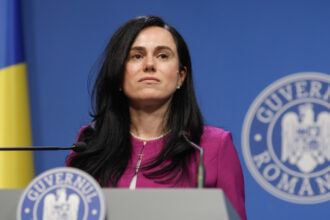 senatul dezbate si voteaza astazi motiune simpla a aur impotriva simonei bucura oprescu 680f3fd362b53