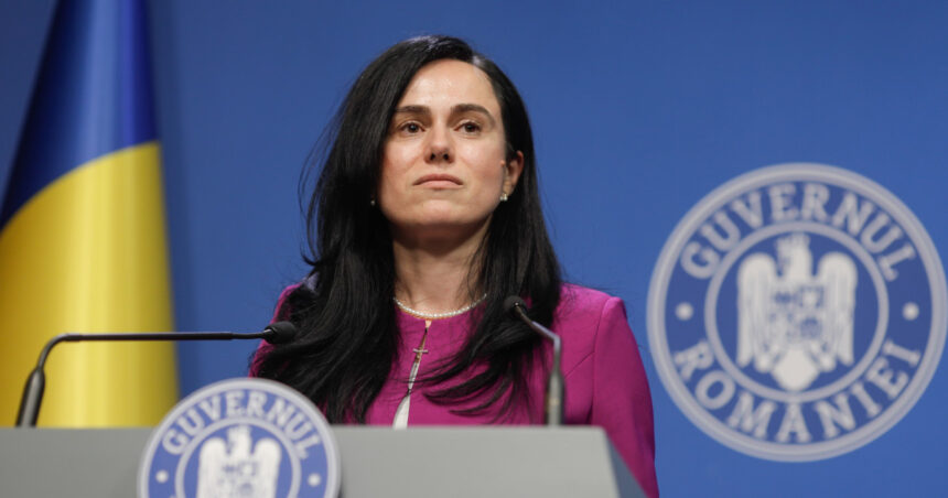 Senatul se reunește astăzi pentru a discuta și a vota moțiunea AUR împotriva Simonei Bucura-Oprescu 1 senatul dezbate si voteaza astazi motiune simpla a aur impotriva simonei bucura oprescu 680f3fd362b53