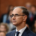 Un medic fără experiență politică preia conducerea Serbiei, după luni de proteste împotriva corupției 3 serbia are un nou prim ministru un medic fara experienta politica dupa luni de manifestatii anticoruptie 680000b74ae02