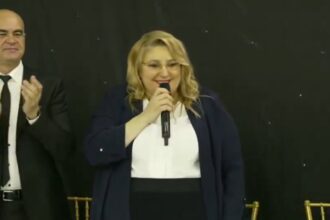 sosoaca aflata la constanta il invita pe tarziu sa se alature sos romania video 67f131256664a