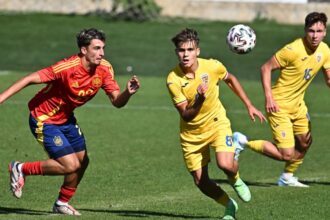 special cum poate arata lotul romaniei u19 pentru euro la ultima actiune au fost convocati trei jucatori de la fcsb si noua stranieri 6800eec43468a