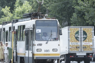 stb va suspenda circulatia tramvaielor pe bd basarabia din cauza sinelor uzate 67f79d5959fb6