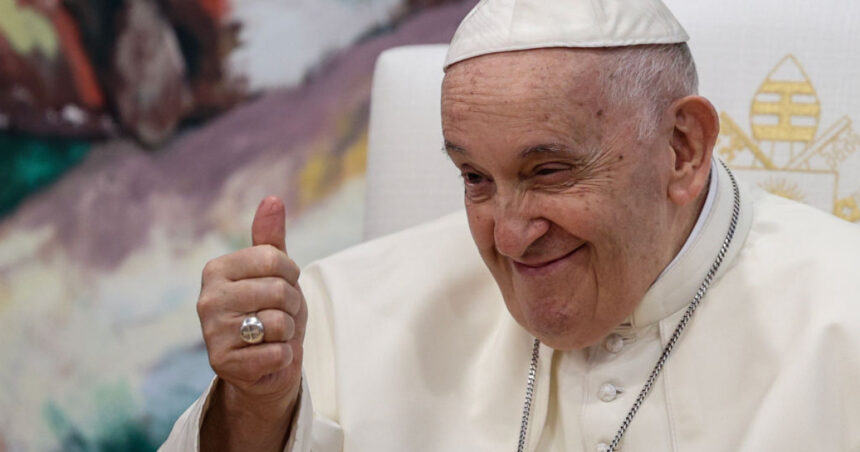 „De ce răsună limba maghiară în Rai?”: Francisc, un papă cu umor nativ. Care erau bancurile sale favorite? 1 stiti de ce se vorbeste maghiara in rai francisc un papa cu simtul umorului care erau glumele preferate ale suveranului pontif 68074becb3251
