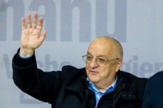 stroe psd ca fost ministru nu mi am imaginat vreodata ca un premier ia decizii in detrimentul romanilor ponta este tradator nu doar fata de psd ci si fata de romania 67f91a2798a07