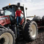Impactul tarifelor impuse de Trump asupra agriculturii din SUA: pierderi uriașe, comenzi suspendate și haos în lanțul de aprovizionare 3 tarifele lui trump lovesc puternic agricultura americana pierderi financiare masive comenzi anulate si blocaje in lantul logistic 68106a558a6e8