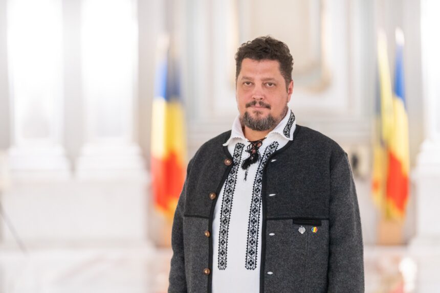 Târziu anunță lansarea formațiunii politice „opțiune diferită față de AUR”: „După 5 ani de activitate, a nu te distinge de celelalte partide este o trădare” 1 tarziu va infiinta partidul alternativa la aur sa ajungi dupa 5 ani de existenta sa nu te mai deosebesti cu nimic de celelalte partide din sistem este o tradare 68020e2316eaa