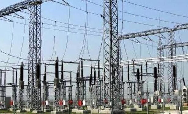 taxa pe stalp va fi platita in proportie de 75 de catre companiile de stat 67ee7ab4b4263