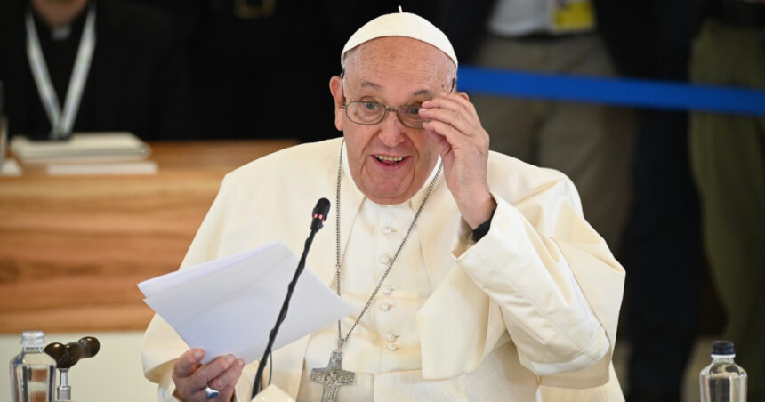 „Dorinta Papei Francisc: Un mormânt modest, cu o singură inscripție - Află mai multe despre viziunile suveranului pontif” 1 testamentul papei francisc mormantul sa fie simplu cu o singura inscriptie detalii despre dorintele suveranului pontif 6806a12e08562