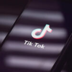 TikTok dezvăluie inițiative inedite pentru alegerile prezidențiale din România: o nouă platformă dedicată procesului electoral! 2 tiktok anunta masuri fara precedent pentru alegerile prezidentiale din romania platforma a lansat un centru electoral special 680b896476ecf