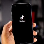 TikTok deschide porțile unui Hub Electoral pentru alegerile din România și inițiază o campanie de alfabetizare media împotriva dezinformării 2 tiktok lanseaza un centru electoral dedicat alegerilor din romania si o campanie de educatie media impotriva dezinformarii 680b85692b9b4
